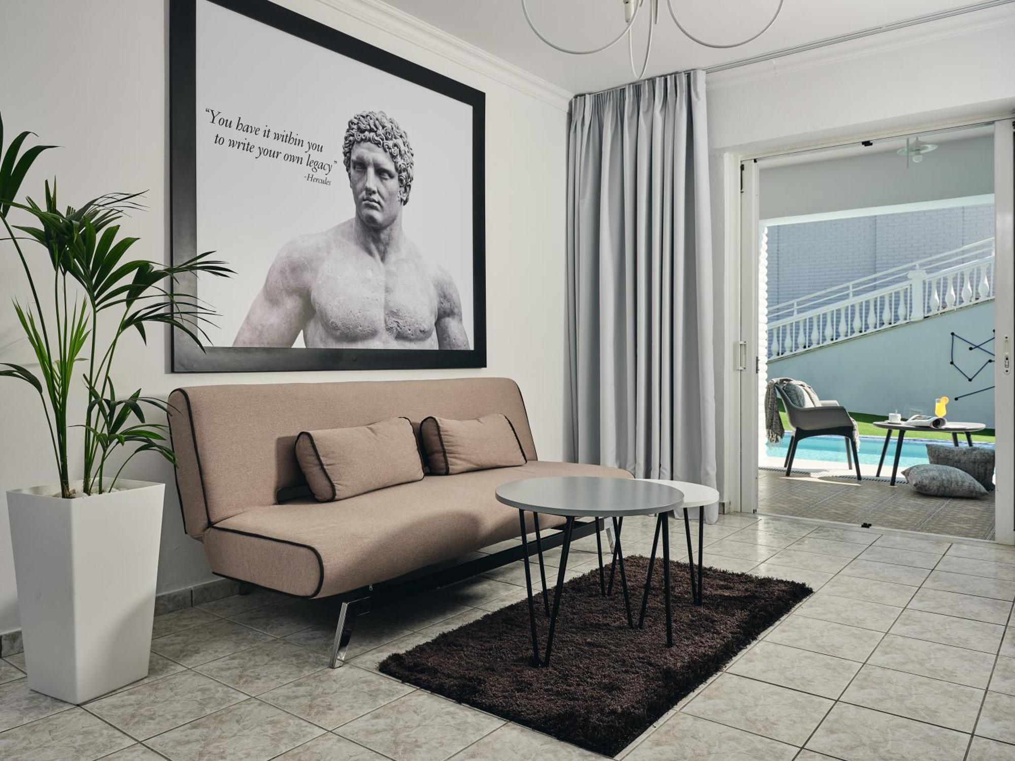 Master Suite with Private Pool,1509546121:JPEG